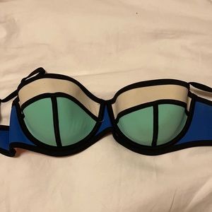 Triangl neoprene Bikini Top